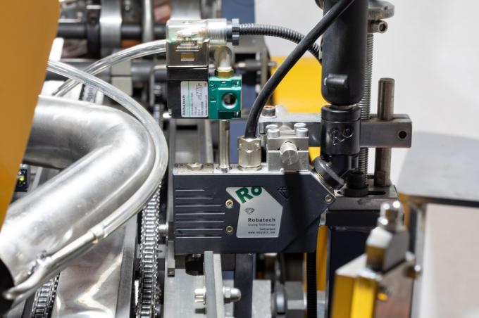 PRY-220/300 Szybka maszyna do formowania tulei papierowych do rożków lodowych 11