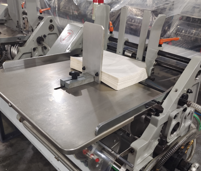 PRY-8D Maszyna do zbierania i wycinania siodła 3