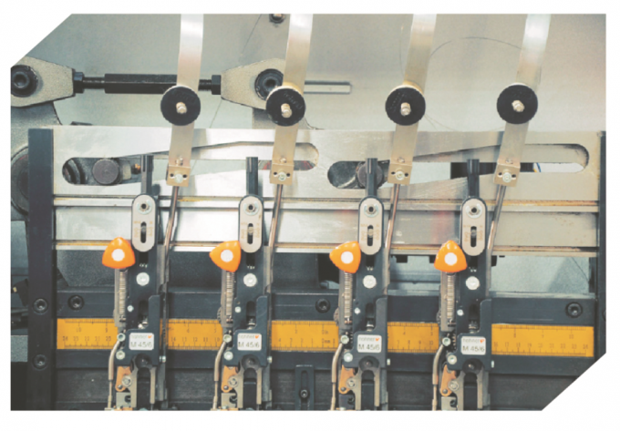 PRY-8D Maszyna do zbierania i wycinania siodła 7