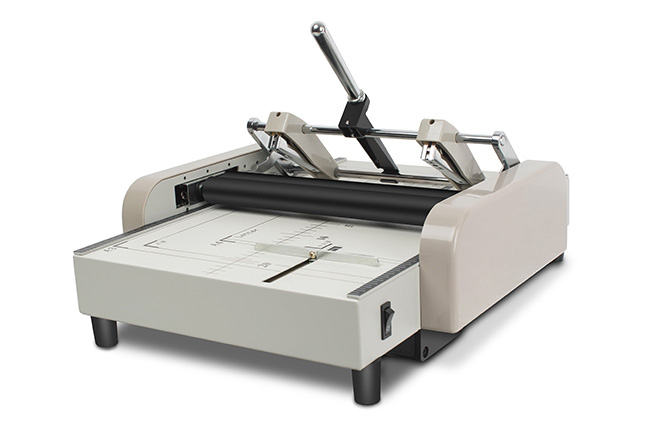 ZY1 Elektryczna ręczna maszyna do tworzenia książek wiążących drut boczny 1